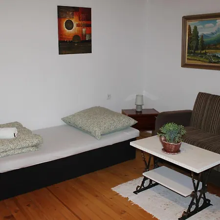 Penzión pre hostí Vilka Tkac Kvacany