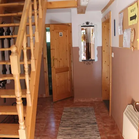 Vilka Tkac Kvacany
